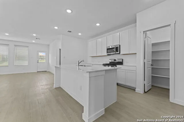 1221 Twisted Creek New Braunfels, TX 78130