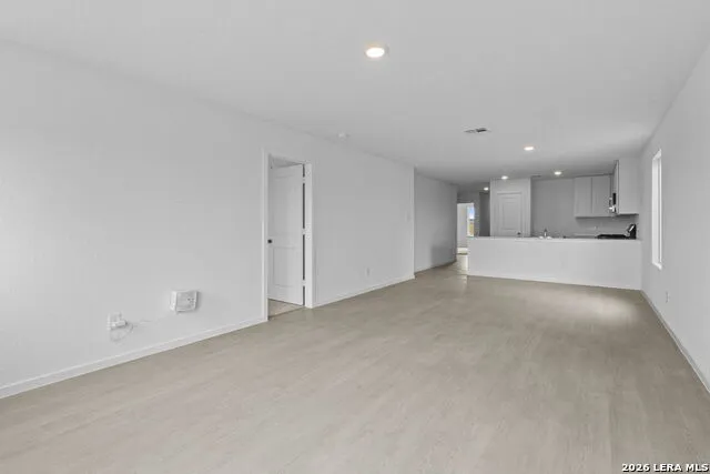 13047 Lake Fryer St Hedwig, TX 78152