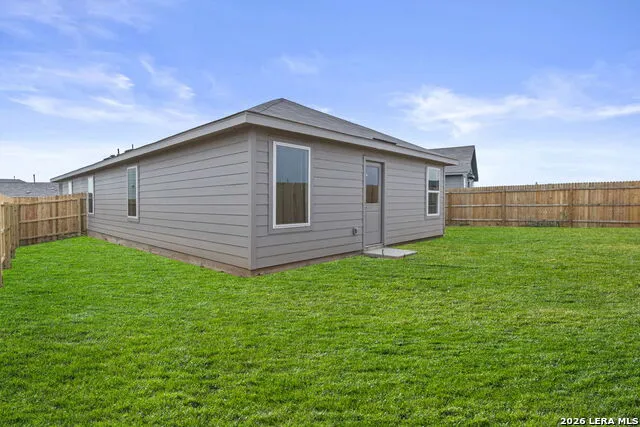 13039 Lake Fryer St Hedwig, TX 78152
