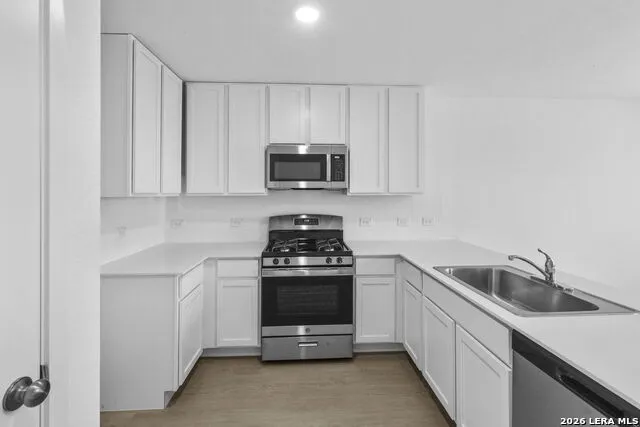 12903 Kathleen St St Hedwig, TX 78152