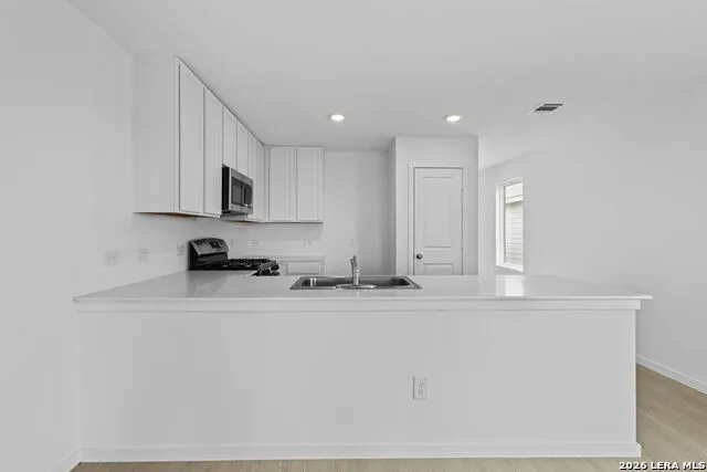 12811 Kathleen St St Hedwig, TX 78152