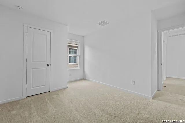 12619 Kathleen St St Hedwig, TX 78152