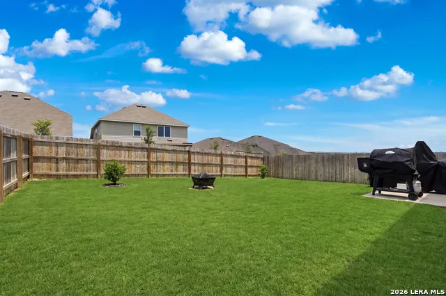 13747 Pinkston San Antonio, TX 78252