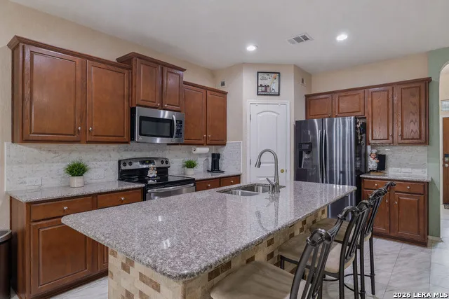 10334 Quayle Mist San Antonio, TX 78254