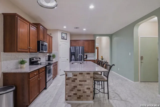 10334 Quayle Mist San Antonio, TX 78254