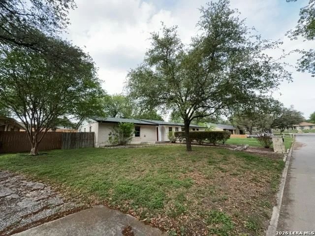202 SHALIMAR DR Castle Hills, TX 78213