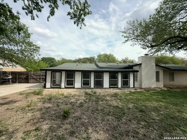 202 SHALIMAR DR Castle Hills, TX 78213