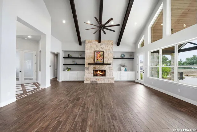 323 Curvatura New Braunfels, TX 78132