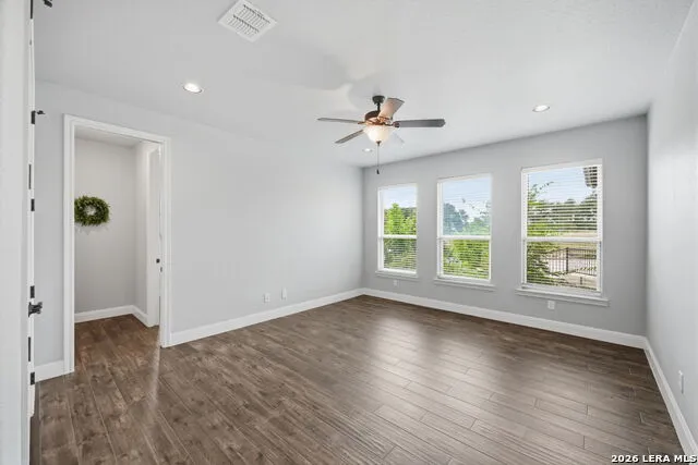 323 Curvatura New Braunfels, TX 78132
