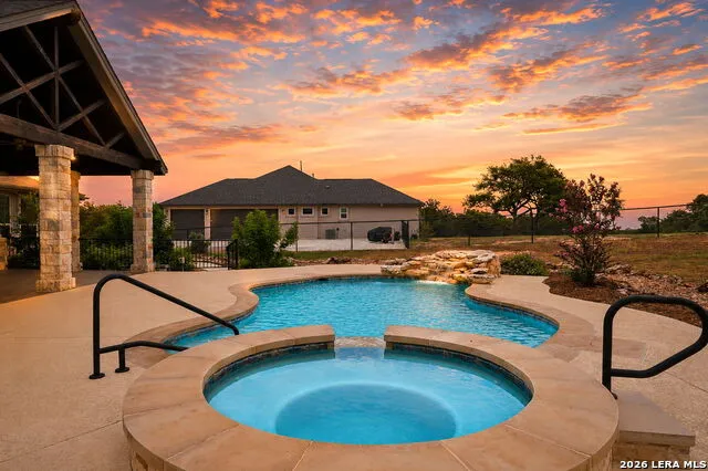323 Curvatura New Braunfels, TX 78132