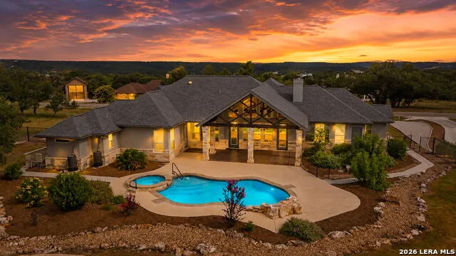 323 Curvatura New Braunfels, TX 78132