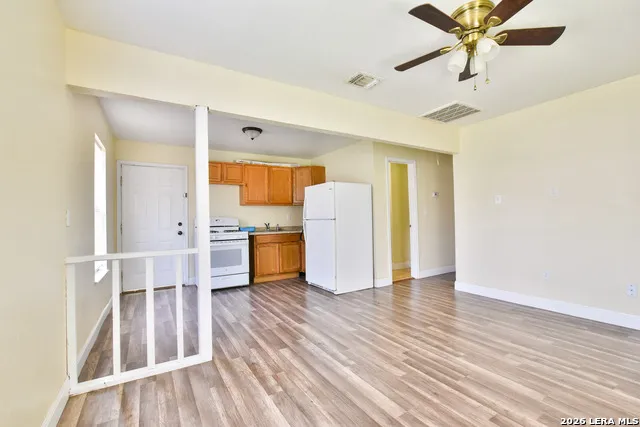 1263 Chalmers San Antonio, TX 78211