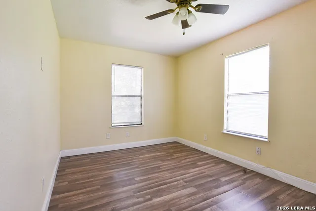 1263 Chalmers San Antonio, TX 78211