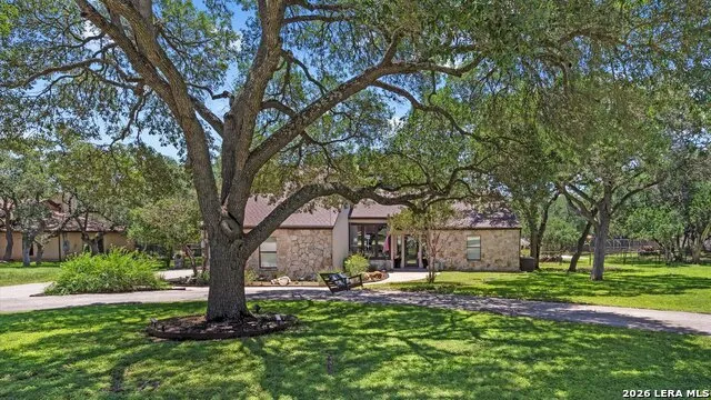 9514 Goldenrod Garden Ridge, TX 78266
