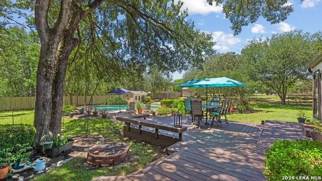 9514 Goldenrod Garden Ridge, TX 78266
