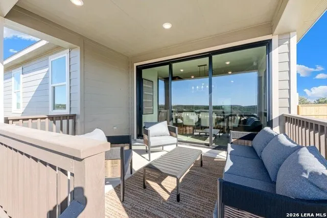 225 Jens Dr Mico, TX 78056