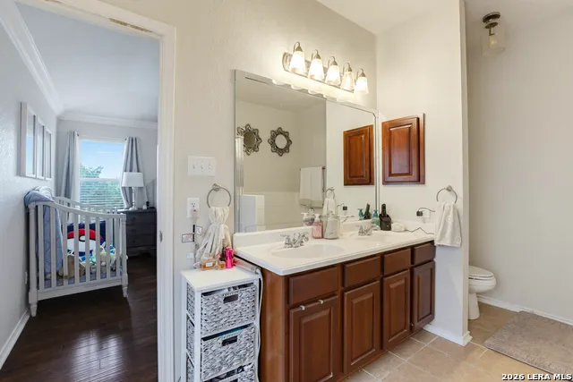 1363 Crown Brk San Antonio, TX 78260
