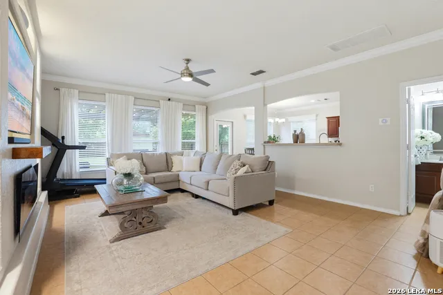1363 Crown Brk San Antonio, TX 78260