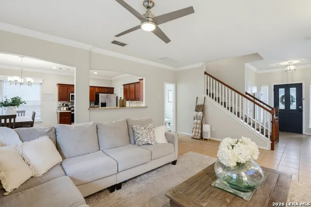 1363 Crown Brk San Antonio, TX 78260