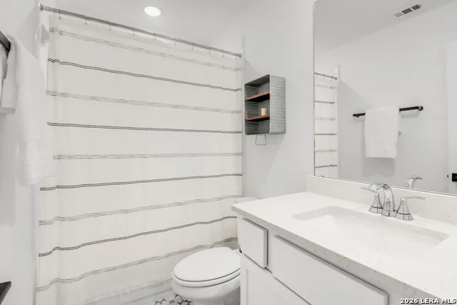 1421 Escarpment New Braunfels, TX 78132