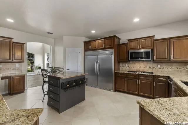116 OAK PASS WAY New Braunfels, TX 78132