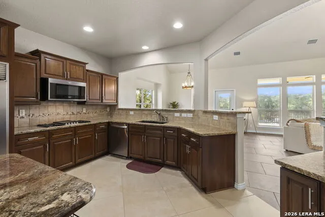 116 OAK PASS WAY New Braunfels, TX 78132