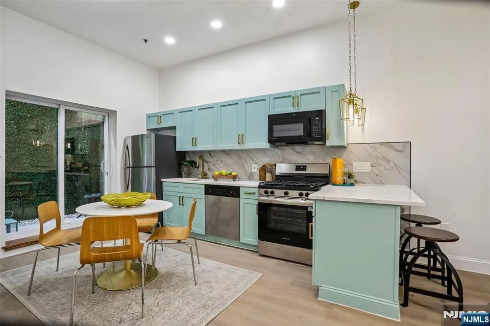 320 62nd Street 101 West New York, NJ 07093
