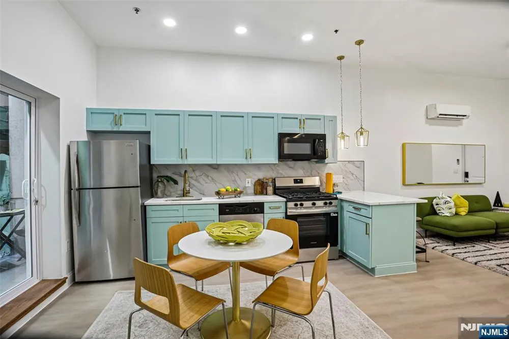 320 62nd Street 101 West New York, NJ 07093