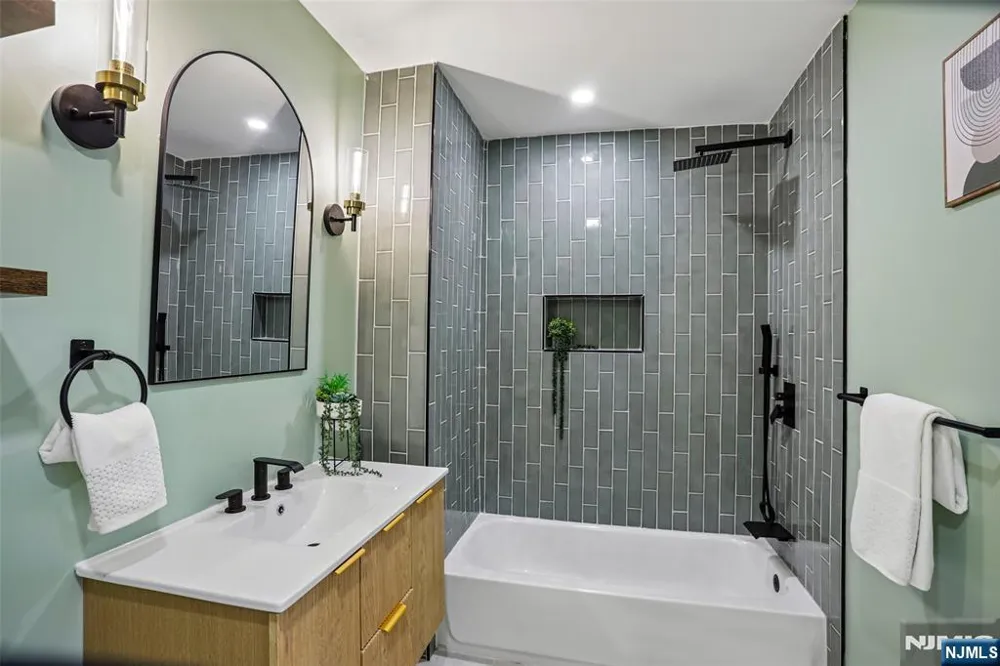 320 62nd Street 101 West New York, NJ 07093