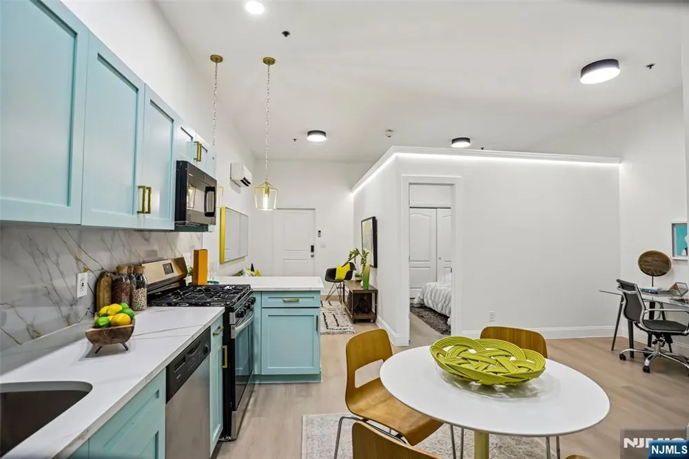 320 62nd Street 101 West New York, NJ 07093
