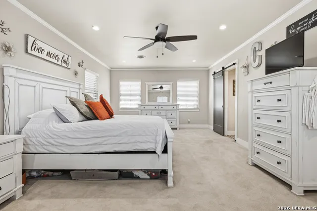 1009 W Main St Kerrville, TX 78028