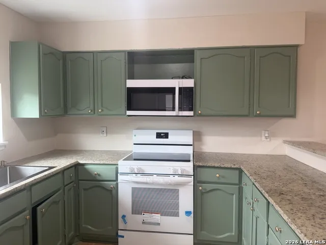 1303 KLONDIKE ST San Antonio, TX 78245