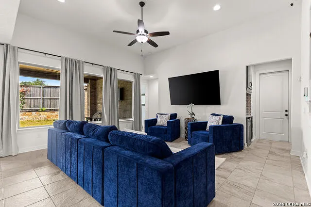 1418 CLELAND PL San Antonio, TX 78260