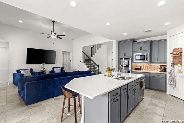 1418 CLELAND PL San Antonio, TX 78260
