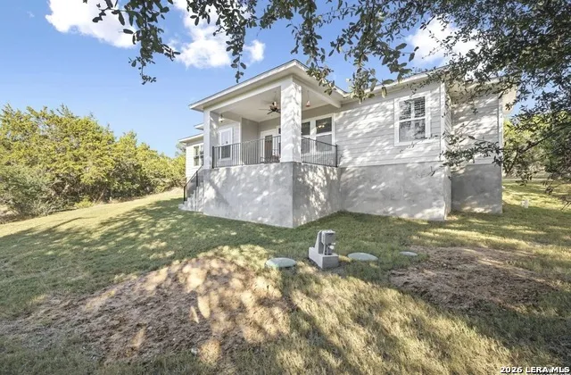 250 DEER RUN PASS Canyon Lake, TX 78133
