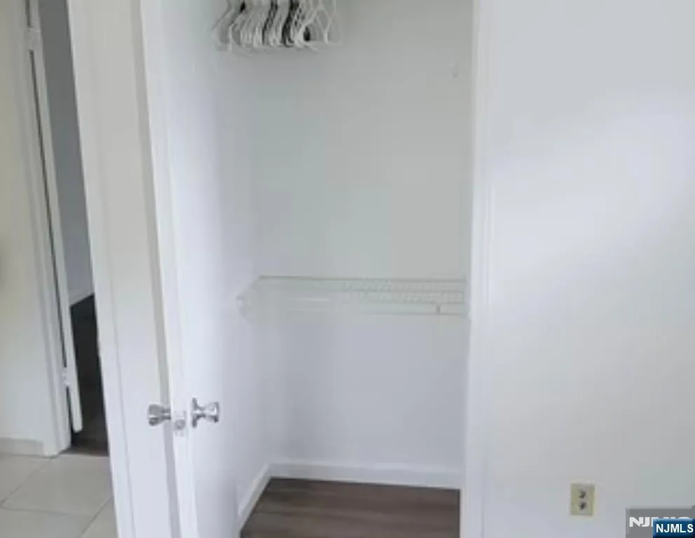 270 Moore Street BE Fort Lee, NJ 07024