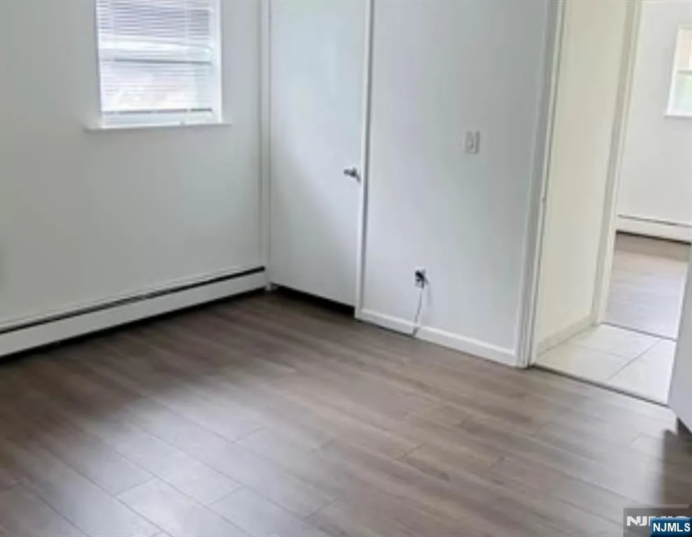 270 Moore Street BE Fort Lee, NJ 07024