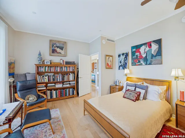 1 Towers Park Ln #2401 San Antonio, TX 78209