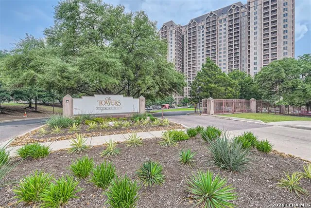 1 Towers Park Ln #2401 San Antonio, TX 78209