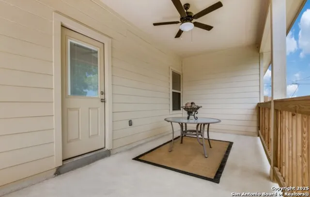 9211 Canyon Converse, TX 78109