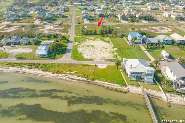 1132 S MAGNOLIA ST Rockport, TX 78382