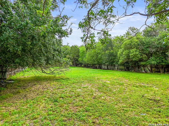260 HACKBERRY AVE New Braunfels, TX 78130