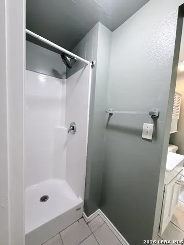 213 Earl Unit B San Antonio, TX 78212