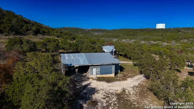 7927 Heuermann San Antonio, TX 78256