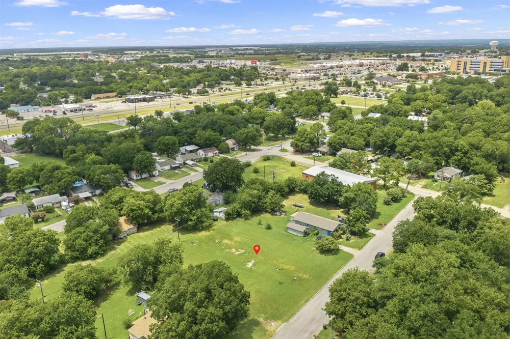 I STREET NW Ardmore, OK 73401
