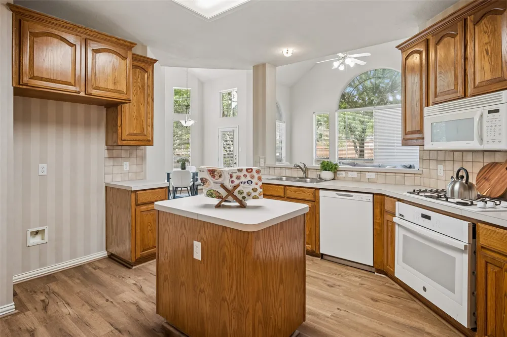 3029 Golden Gate Drive Plano, TX 75025