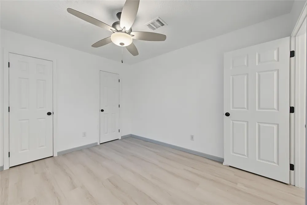 9912 Blue Bird Street La Porte, TX 77571