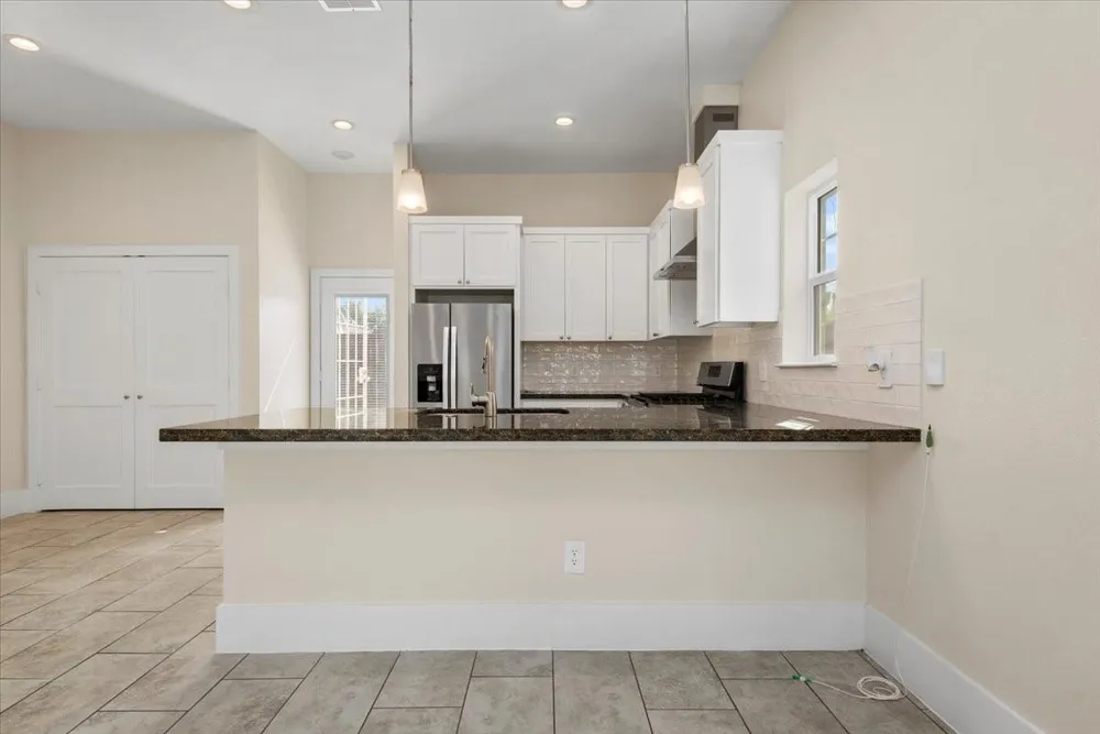2002 Lynnfield Unit B Street Houston, TX 77093