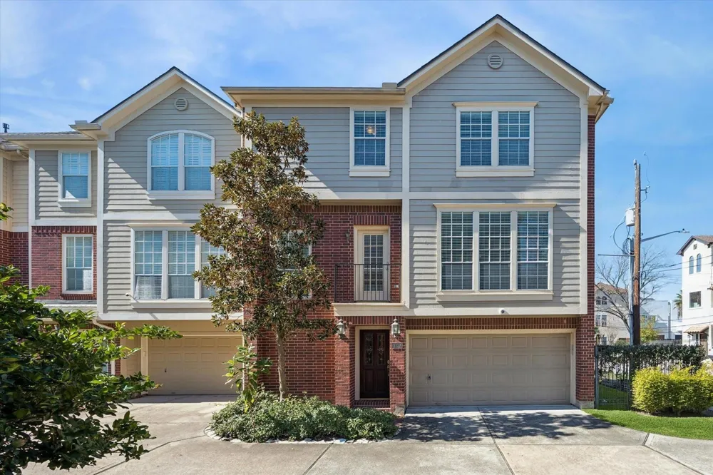 4113 Blossom Street #A Houston, TX 77007
