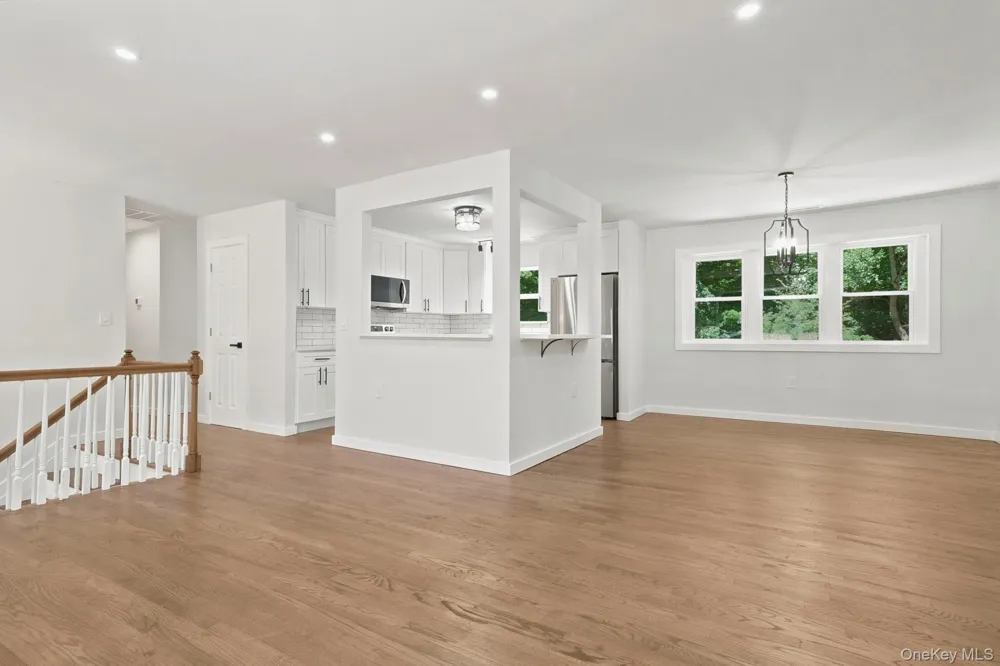 6 Vanessa Lane Staatsburg, NY 12580